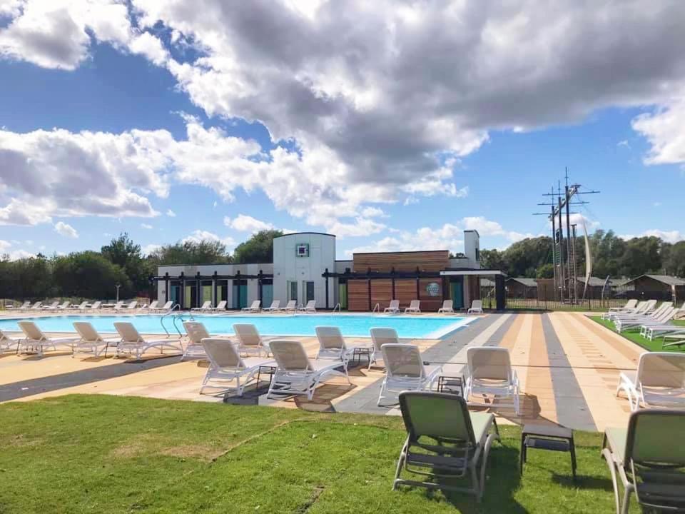 Relaxing Holiday Home With Hot Tub At Tattershall Lakes Esterno foto